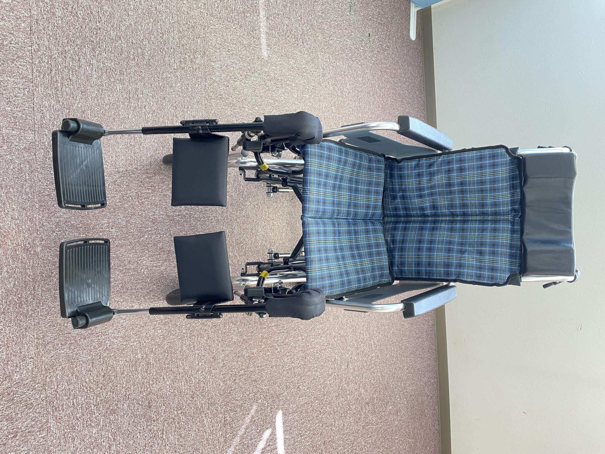 ミキMiKi 介助型コンパクト車椅子 SKT-7 ティルト機能付き